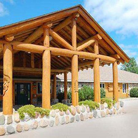 The Pinewood Lodge Au Gres Exterior photo