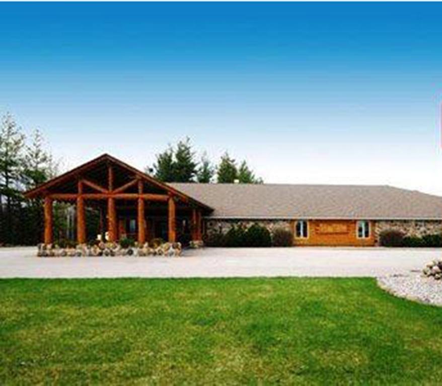 The Pinewood Lodge Au Gres Room photo